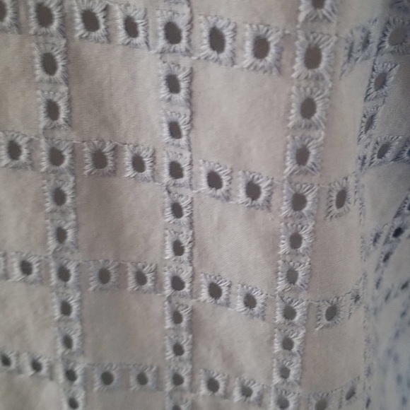 NWT Neiman Marcus light blue Eyelet top. - Picture 7 of 8